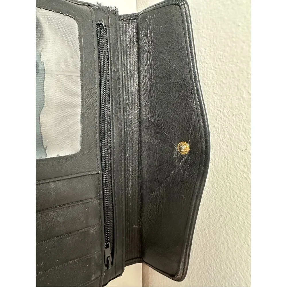 Buxton black leather women’s wallet with coin kiss lock pocket size 7.5”x5” #M-1